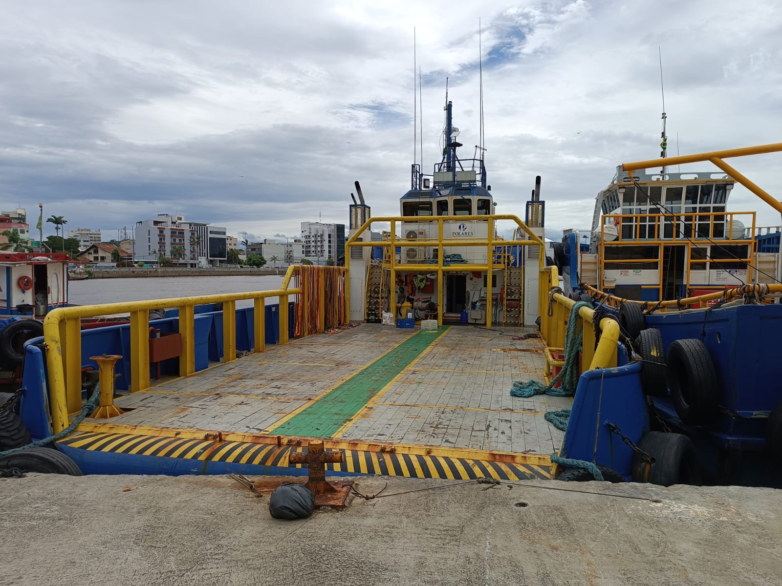 Serviço feito no Barco Polares